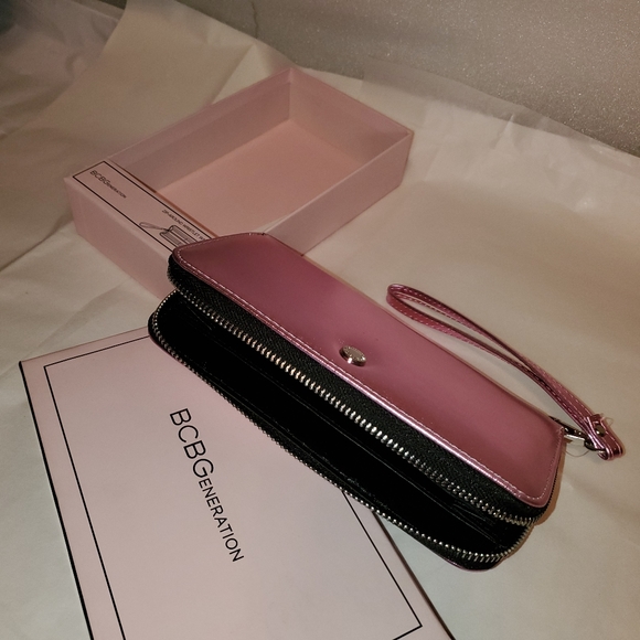 BCBGeneration! - Picture 4 of 8